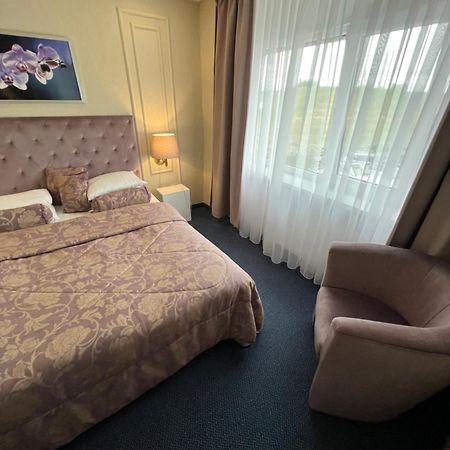 Astra Hotel Klaipėda Esterno foto
