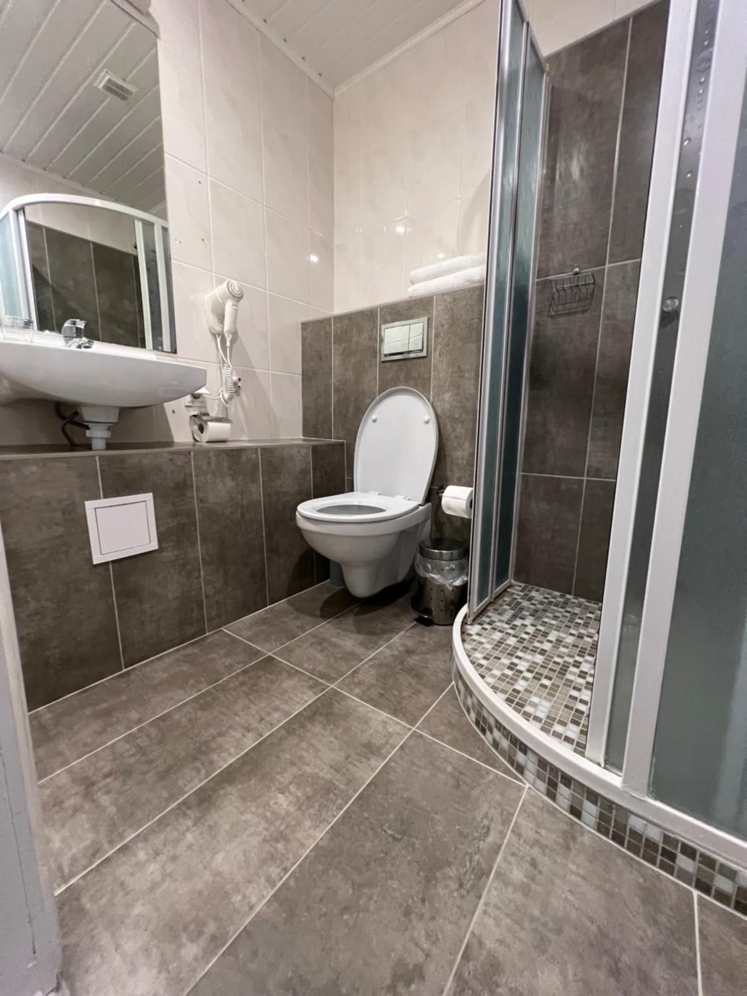 Astra Hotel Klaipėda Esterno foto